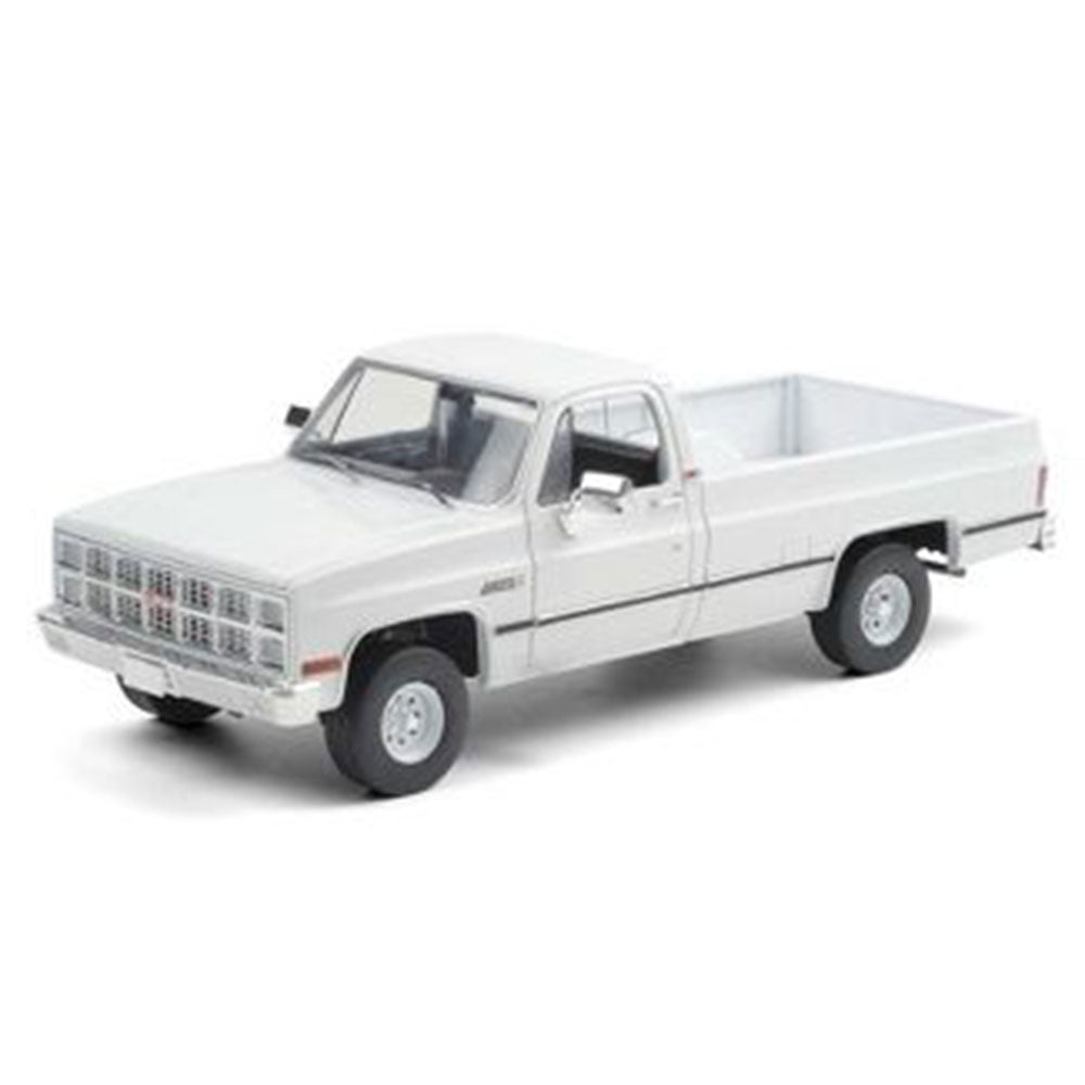 1982 GMC K2500 Sierra Grande 1:18 Model Truck (White)