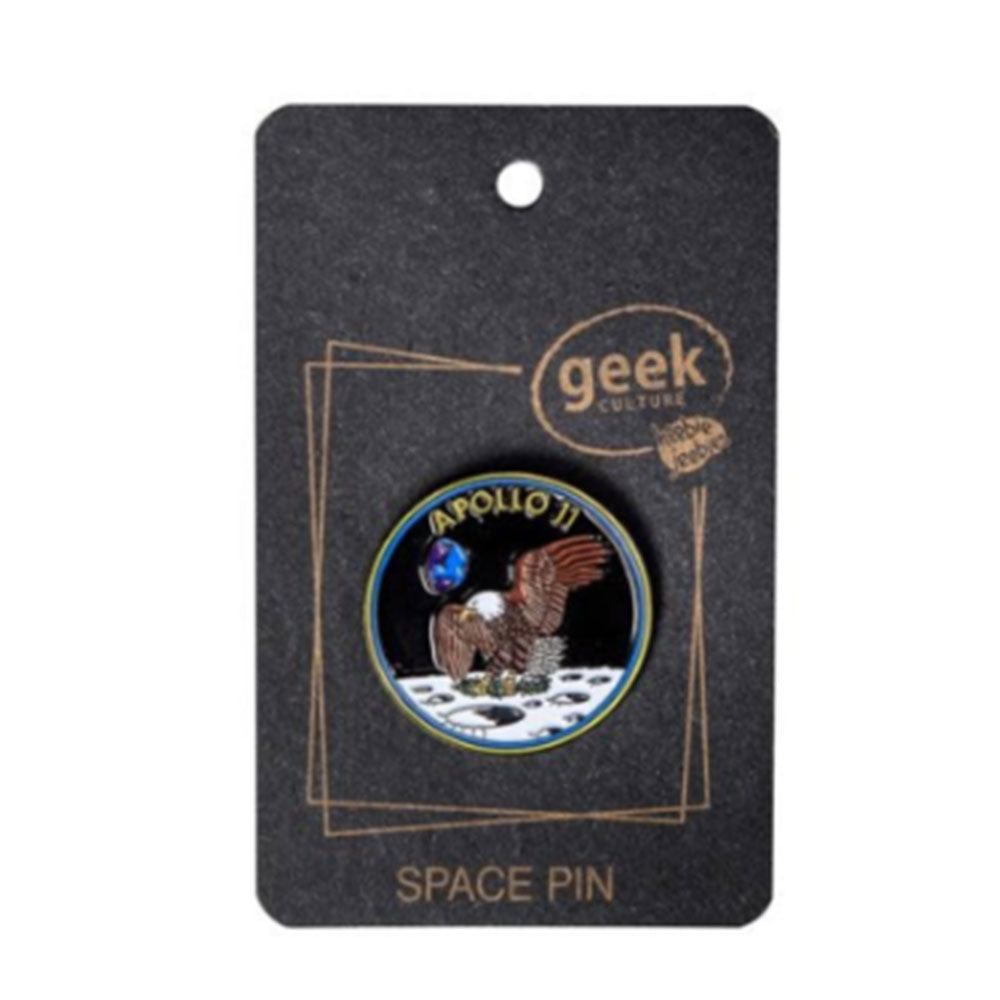 Pin di smalto spaziale