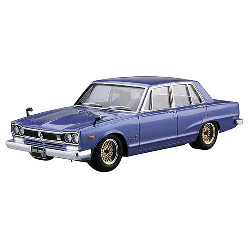 Aoshima Nissan Skyline Car 2000GT 1/24 Model