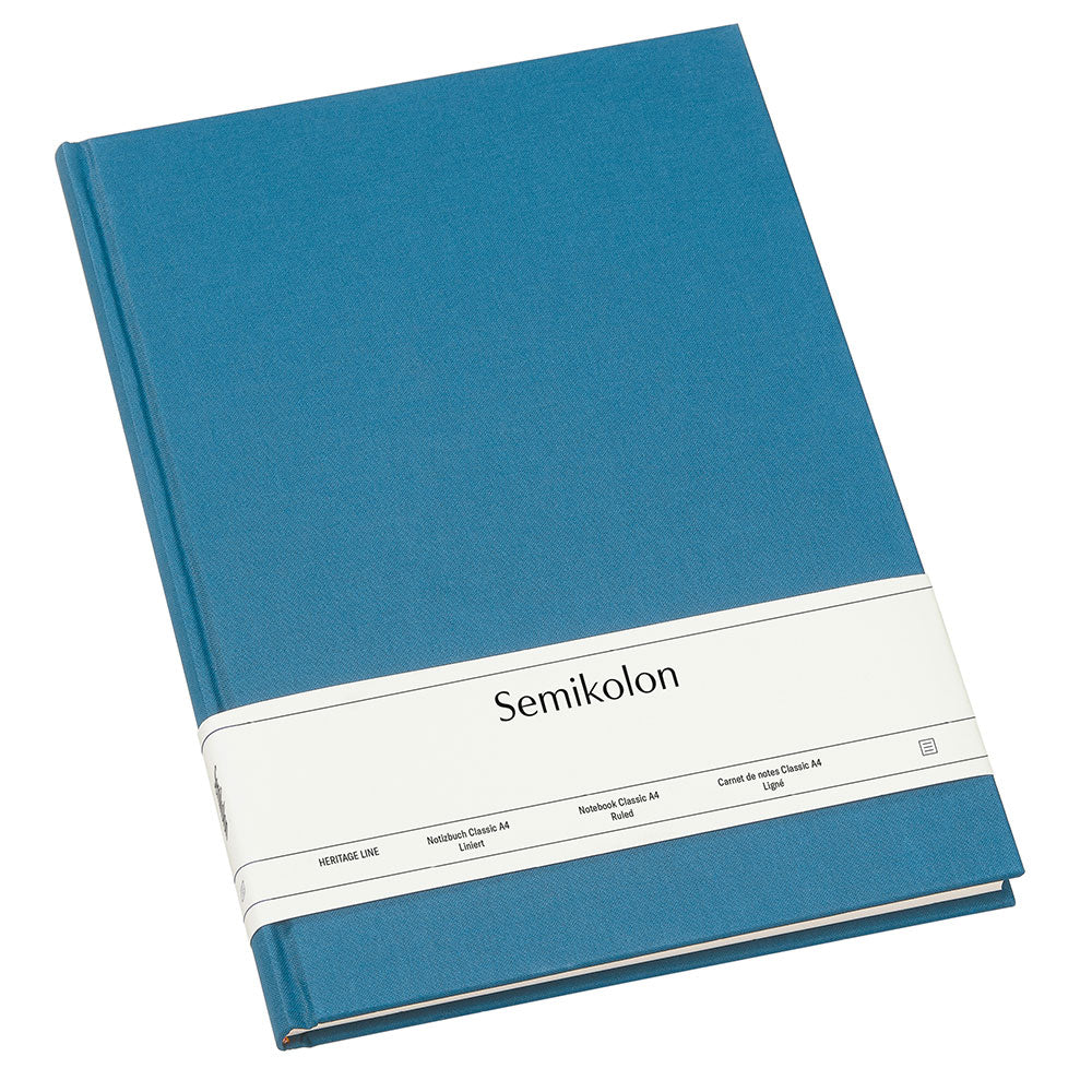 Semikolon Classic regierte A4 -Notizbuch